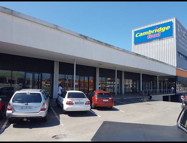 902M² SHOWROOM TO LET IN PINETOWN CENTRAL